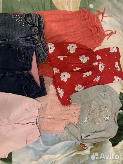 Одежда для девочки пакетом 122 128
