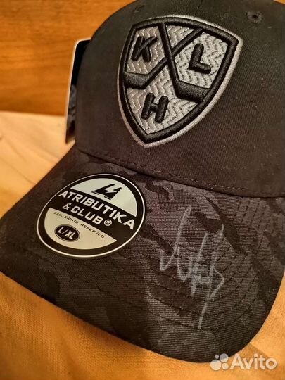 Бейсболка с автографом Александра Овечкина