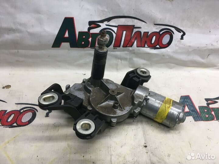 Моторчик стеклоочистителя задний Volkswagen Passat