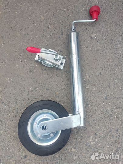 Опорное колесо для легкового прицепа