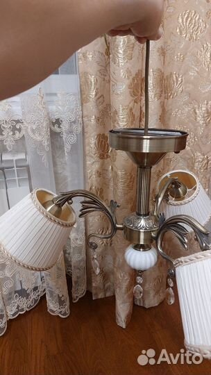 Люстра подвесная потолочная