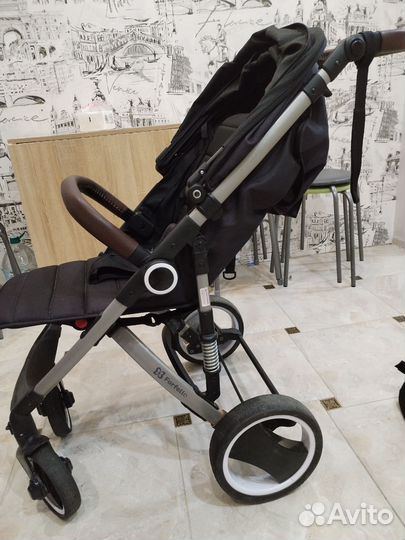 Прогулочная коляска бу