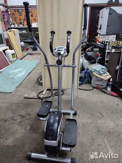 Эллиптический тренажер
