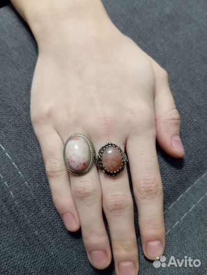 Серебряные кольца с нат. камнем(цена за шт)
