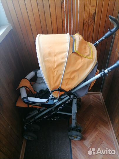Прогулочная коляска трость бу