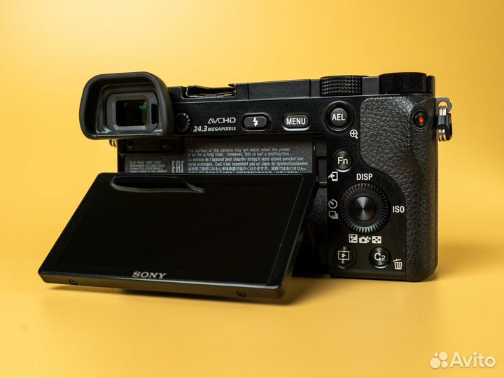 Sony a6000 kit Почти Новая