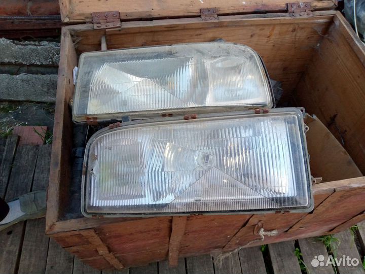 Фары с Мерседес