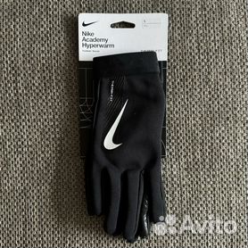 Nike hotsell hyperwarm gloves