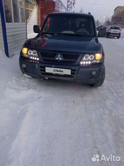 Mitsubishi Pajero 3.2 AT, 2005, 350 000 км