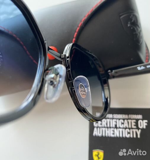 Очки ray ban ferrari