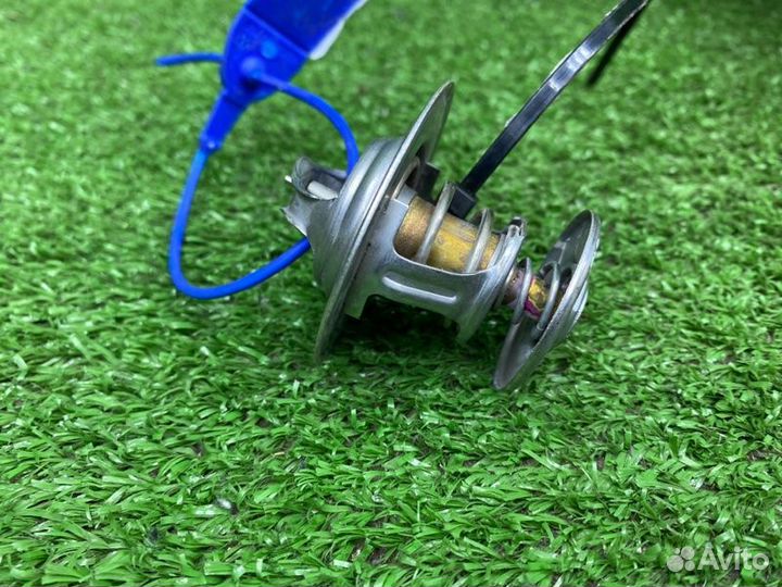 Термостат Volkswagen Passat B5