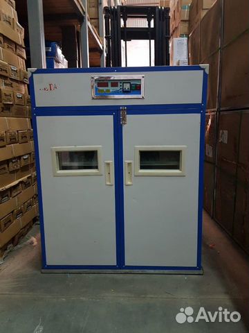 Инкубатор для яиц Умница/Фермер