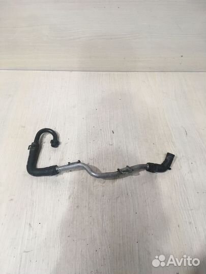 Патрубок охлаждения Audi A8 D3