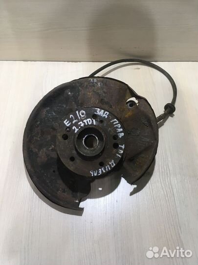 Кулак подвески задний мерседес W210 2.7 TDI