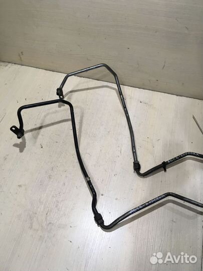 Трубка охлаждения АКПП Ауди А6 C6 3.2