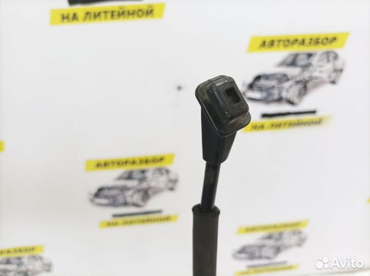 Упор капота Hyundai IX35