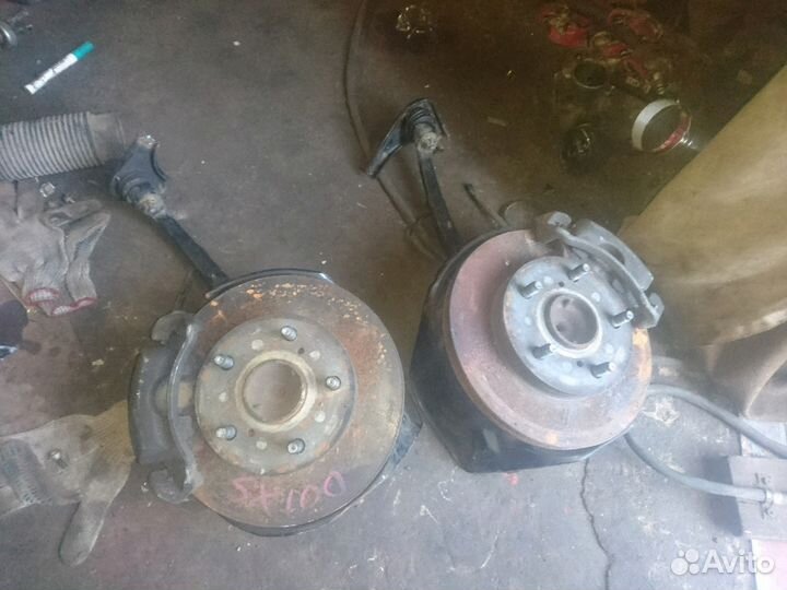 Toyota кулак ступица цапфа