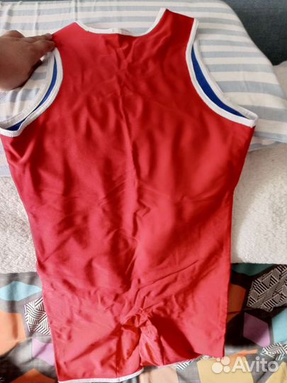 Борцов и трико