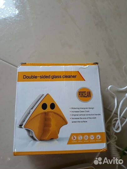 Магнитная щетка для окон