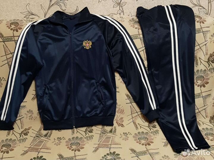 Мужской спортивный костюм новый 52 р