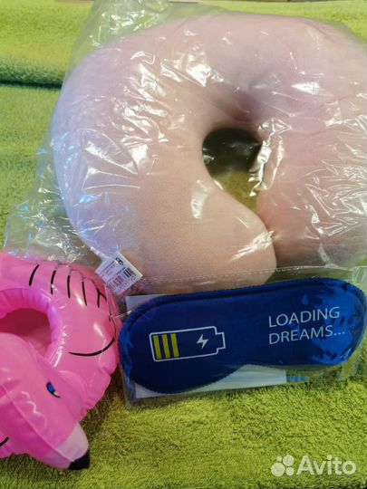 Подушка для путешествий