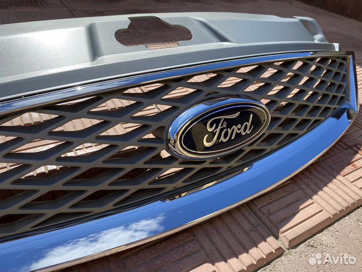 Решетка радиатора Ford Mondeo 3 Рестайлинг