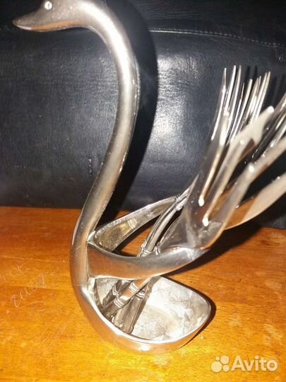 Подарочный набор вилок с подставкой -Лебедь