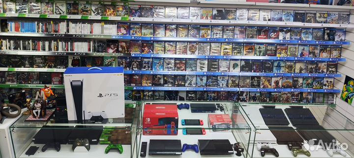 Желтая Nintendo Switch Lite