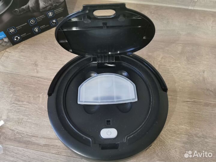 Робот пылесос redmond RV-R350