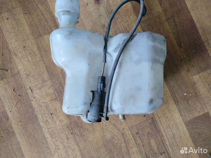 Бачок стеклоомывателя renault master 3