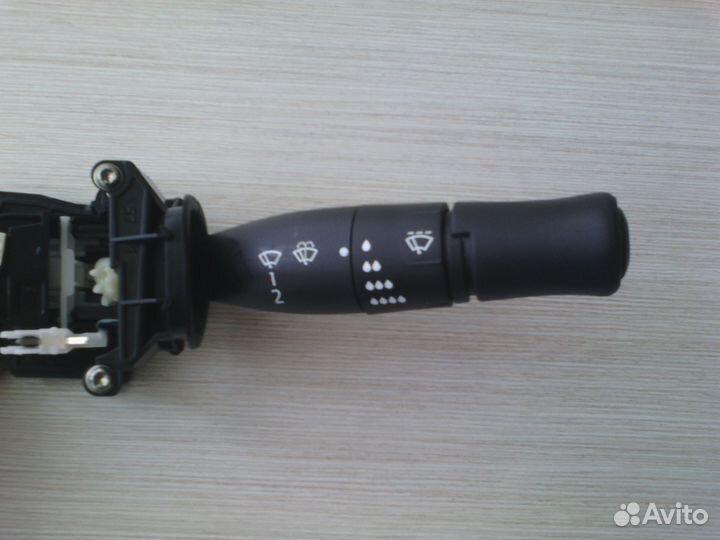 Переключатель Renault Megane II