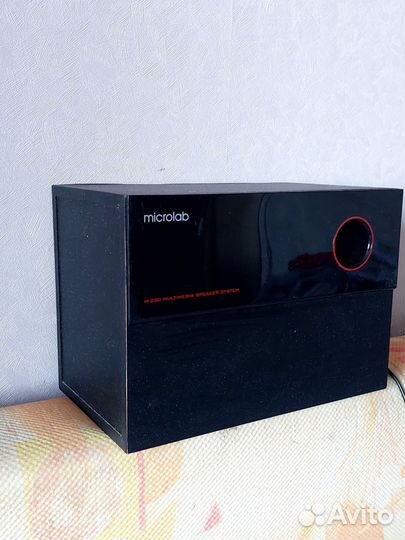 Колонка сабвуфер