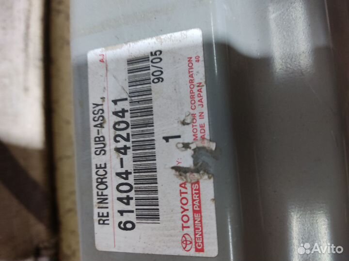 Порог левый Toyota RAV4