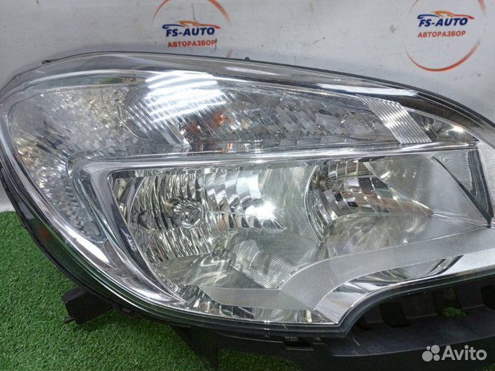 Фара галогеновая передняя правая Opel Mokka SUV