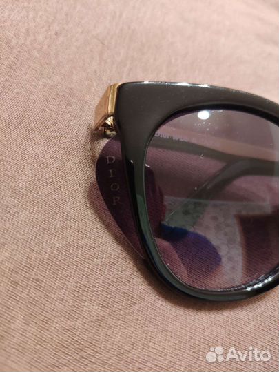 Солнцезащитные очки женские
