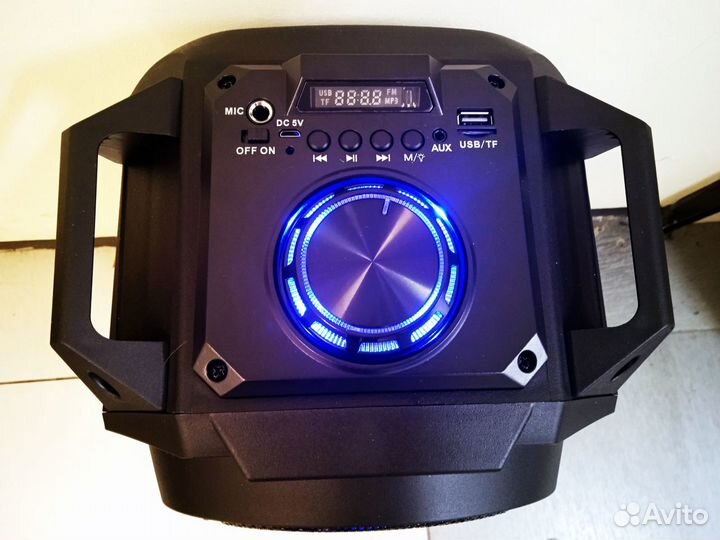 Музыкальный Центр + Радио + Микрофон Караоке