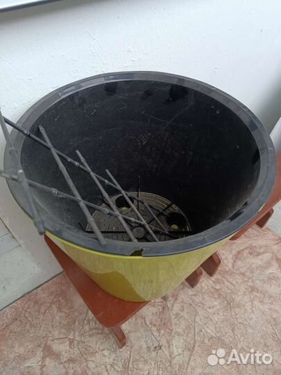 Горшок для цветов напольный