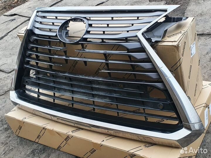 Решетка радиатора lexus rx300