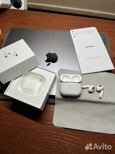 Продам Наушники Apple AirPods 3 MagSafe Оригинал