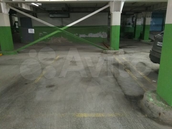 Машиноместо, 16 м²