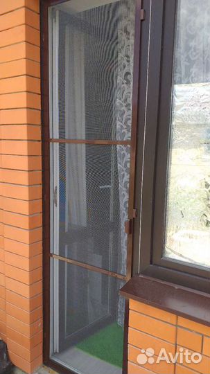 Москитные сетки и двери