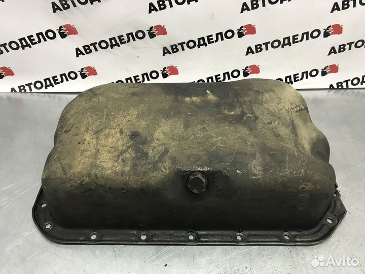 Поддон двигателя Volkswagen Passat B3 1991 г.в