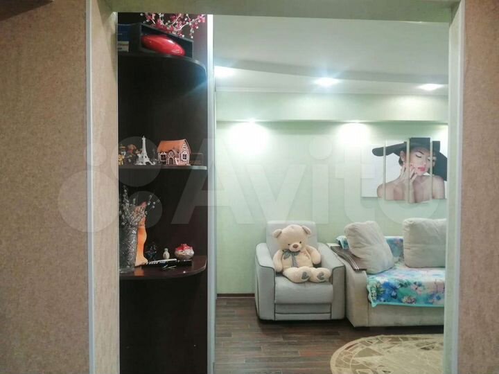 3-к. квартира, 70 м², 3/3 эт.