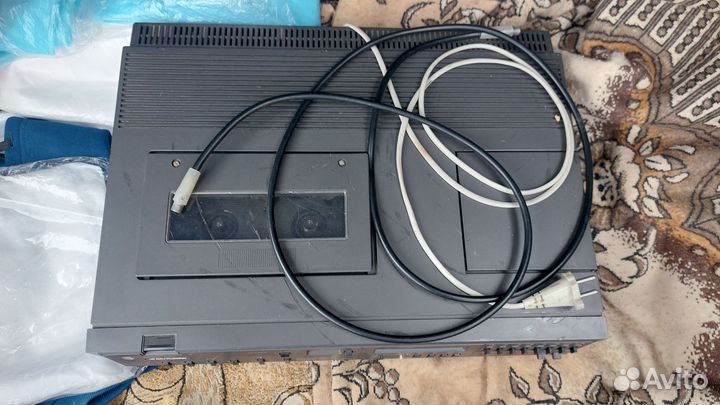 Видеомагнитофон вм-12