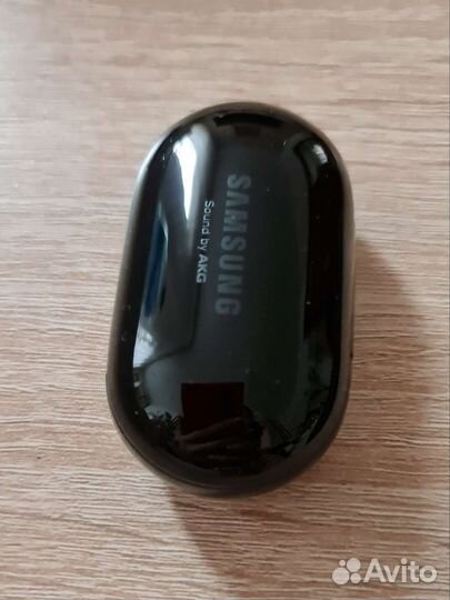 Кейс для наушников Samsung Buds+ (sm-r175)