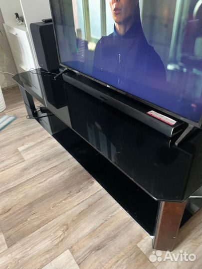 Тумба под телевизор бу стеклянная