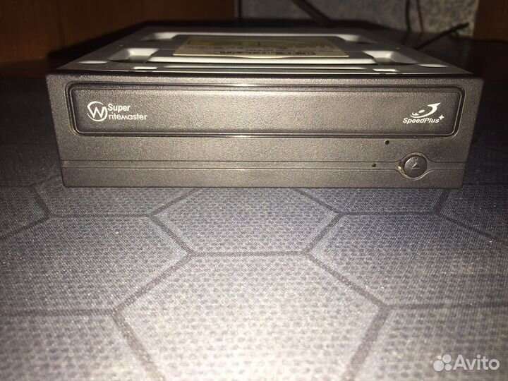DVD Writer Model SH-S223