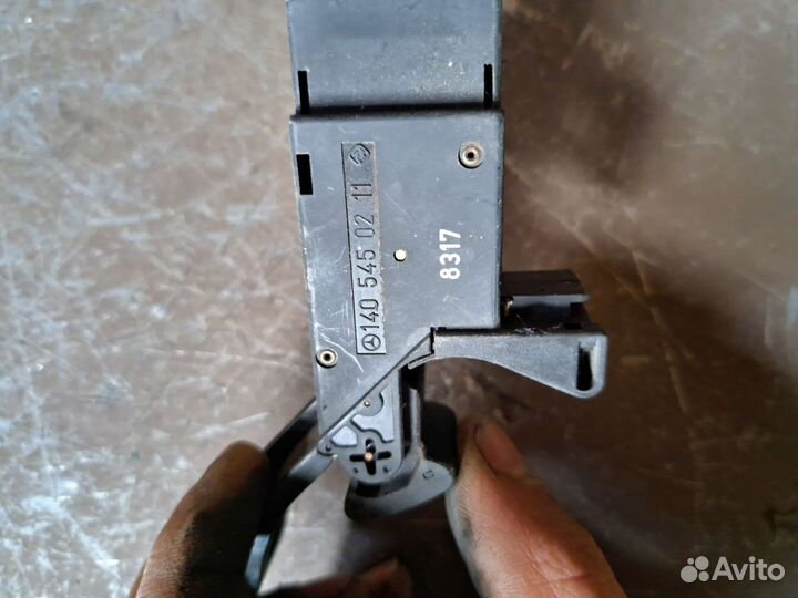 Кнопка регулировки руля Mercedes W140