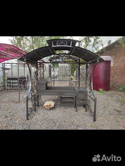 Мангал с печью под казан и крышей