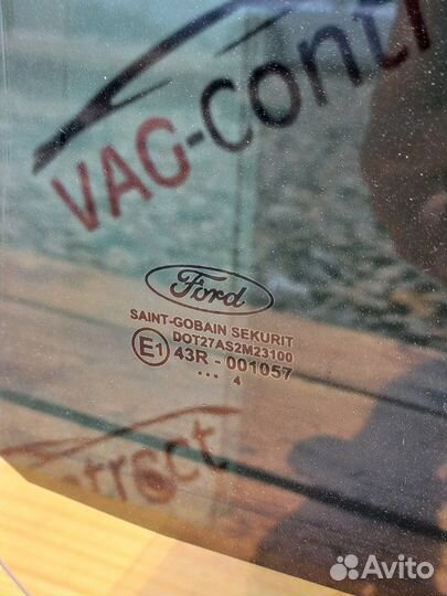 Стекло двери заднее левое Ford C Max 1.8 2005